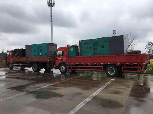 招远涂抹密封胶后，需要等待多长时间才能安装水冷式机油散热器密封件？